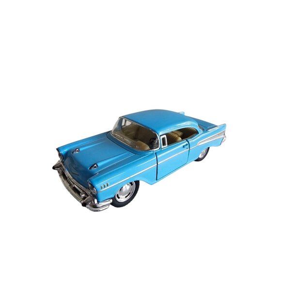 Voiture Vintage 1957 Lot De 2 Miniatures Chevrolet Bel Air 1957 Police Et Pompiers - Échelle 1:40 Kinsmart Lot Kinsmart 1957 Diecast